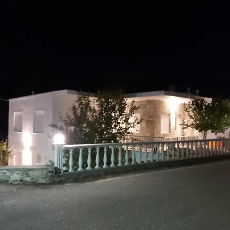 Dandelion Paros Iii شقة