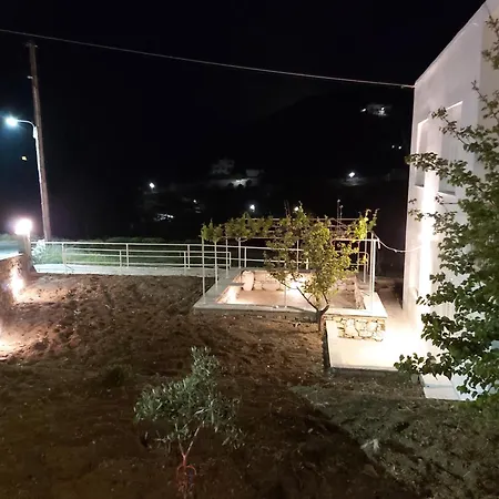 Dandelion Paros Iii شقة