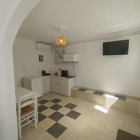 Dandelion Paros Iii-iv * Kostos