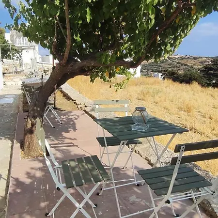 Dandelion Paros Iii-iv Apartment Kostos