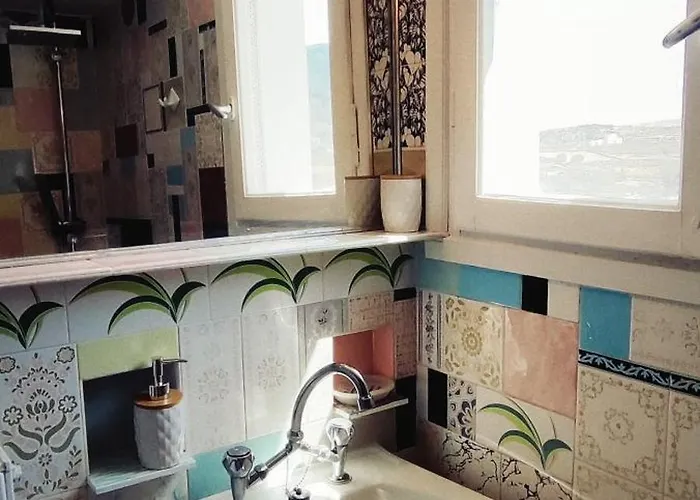 Dandelion Paros Iii Kostos