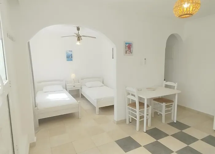 Dandelion Paros Iii شقة