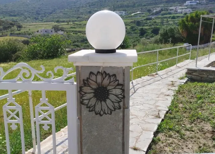 Dandelion Paros Iii *